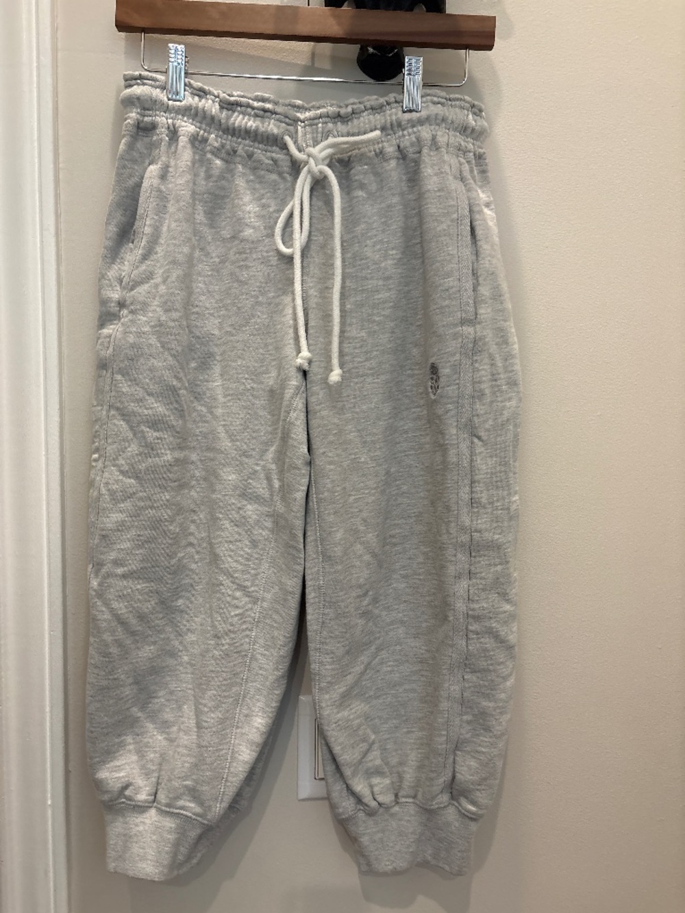 Free Movement crop joggers